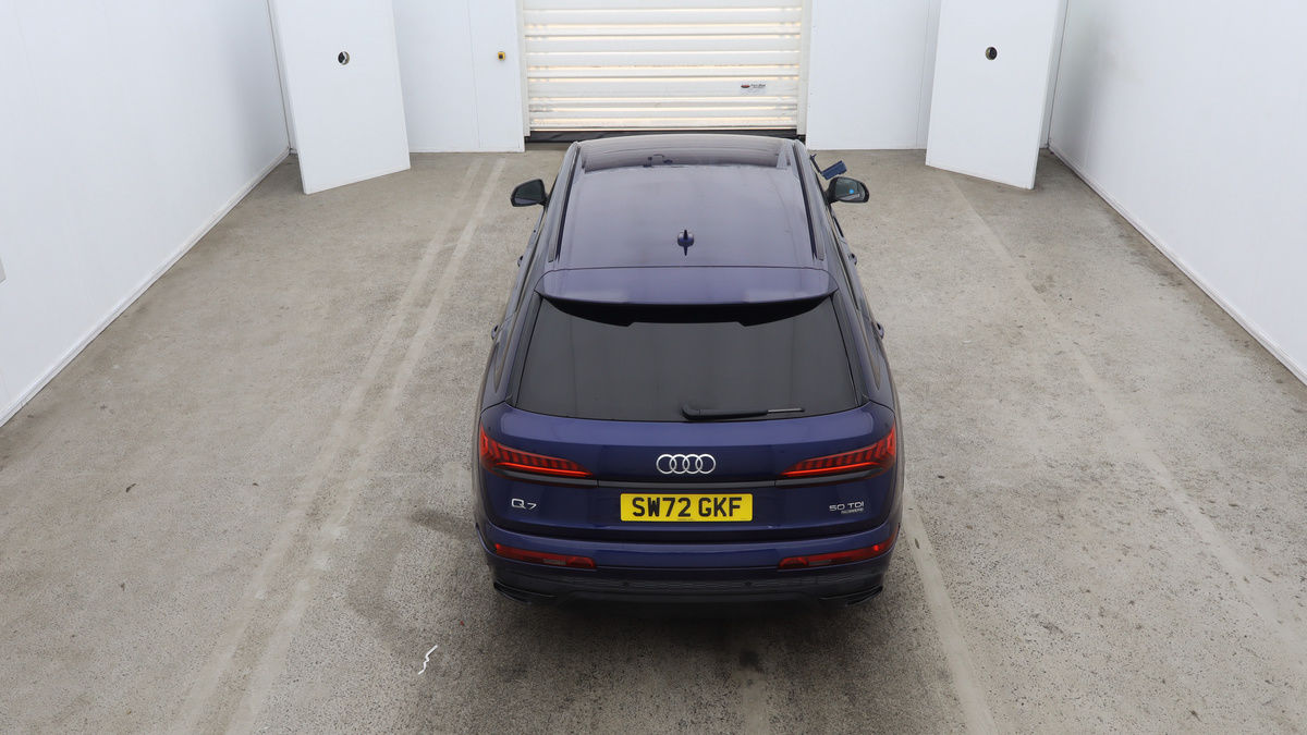 Audi Q7 Image 8