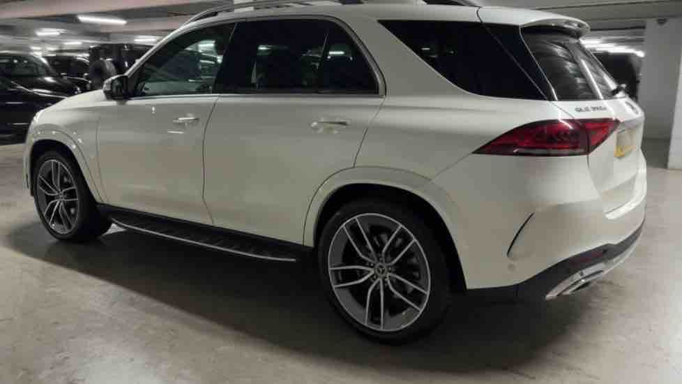 More views of Mercedes-Benz GLE