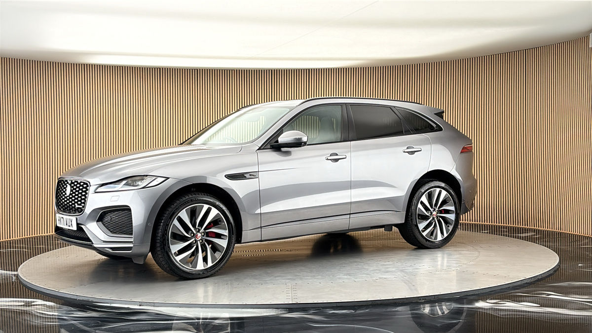More views of Jaguar F-PACE