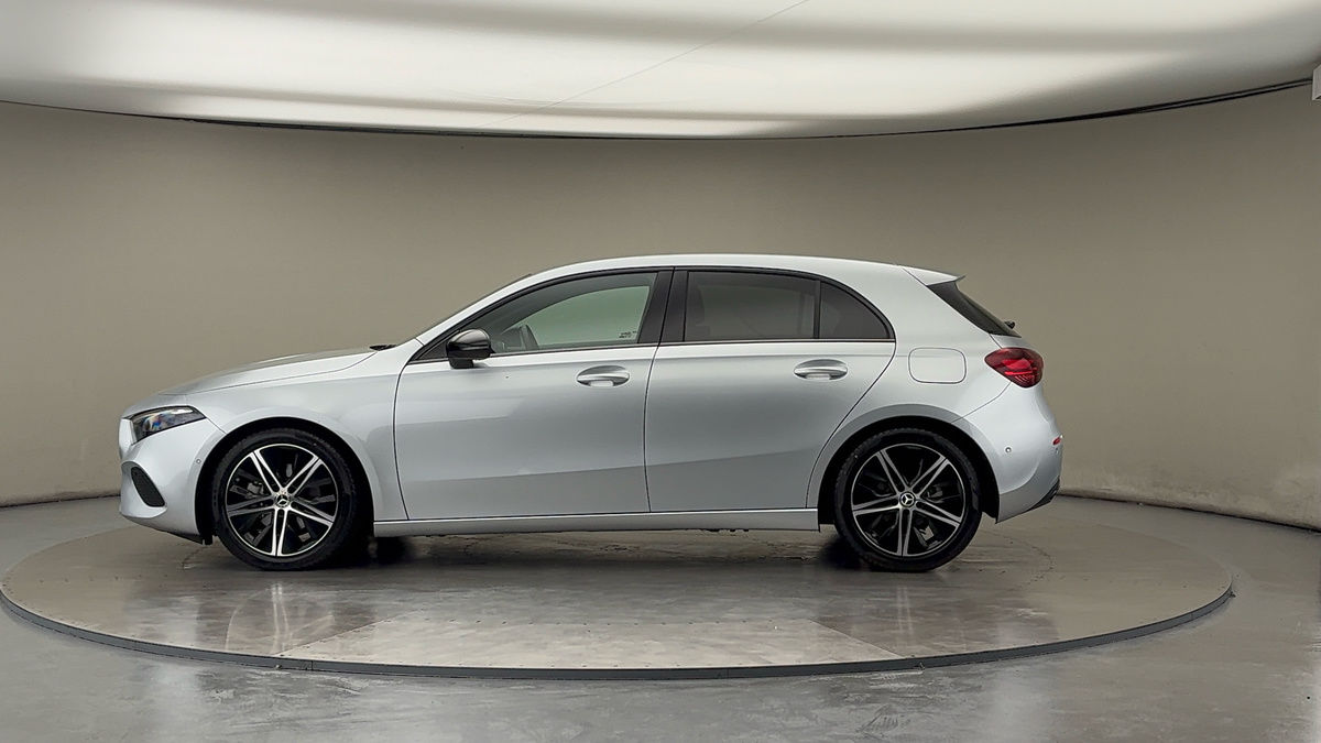 Mercedes-Benz A Class Image 15