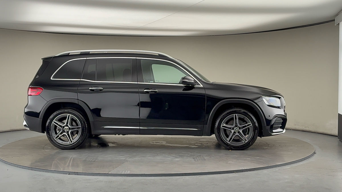 More views of Mercedes-Benz GLB