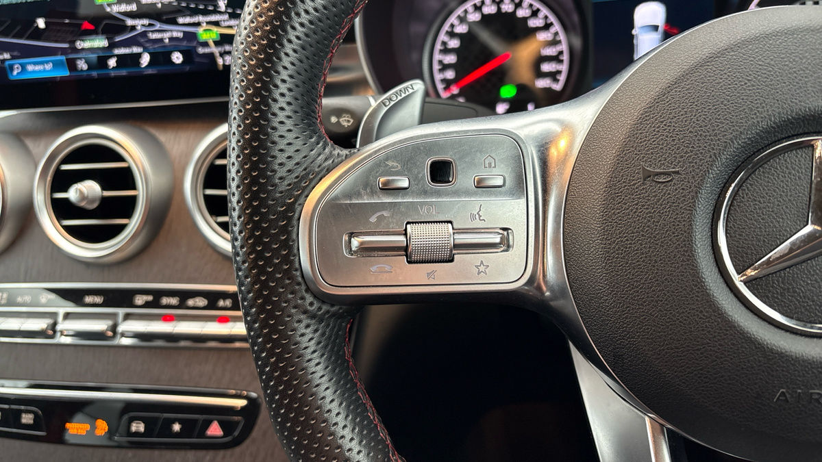 Mercedes-Benz GLC Image 13