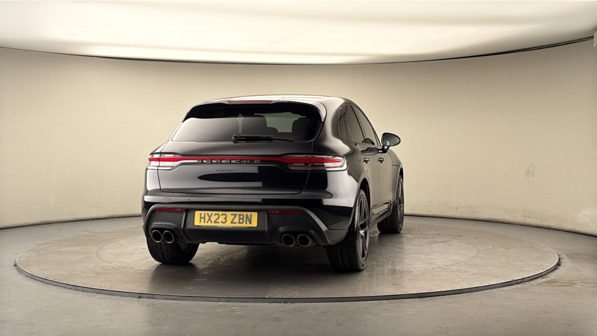More views of Porsche Macan
