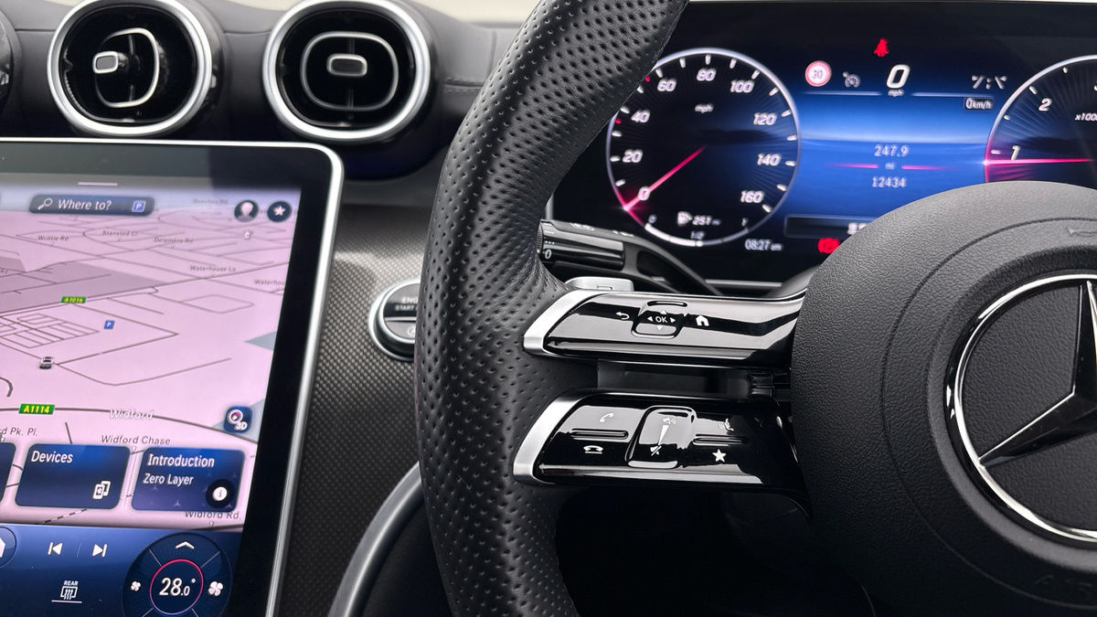 Mercedes-Benz C Class Image 13