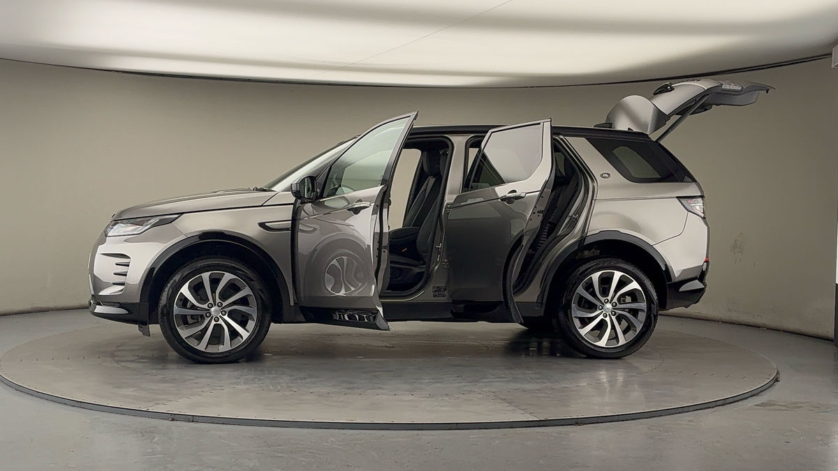 More views of Land Rover Discovery Sport