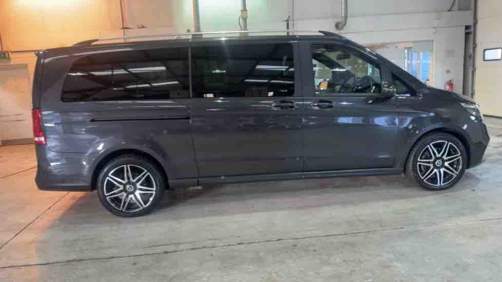 More views of Mercedes-Benz V Class