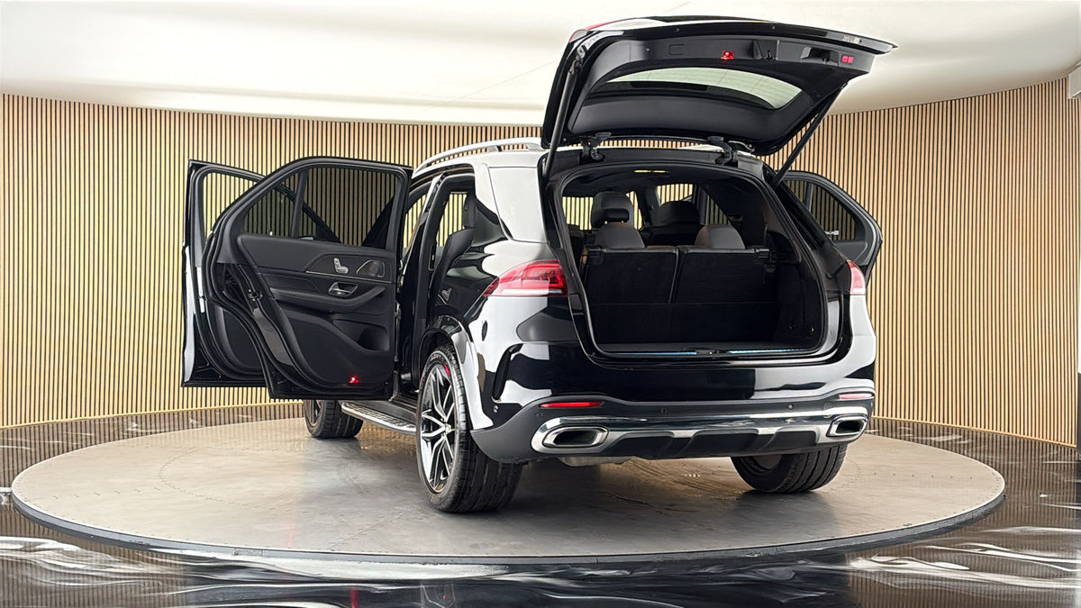 More views of Mercedes-Benz GLE