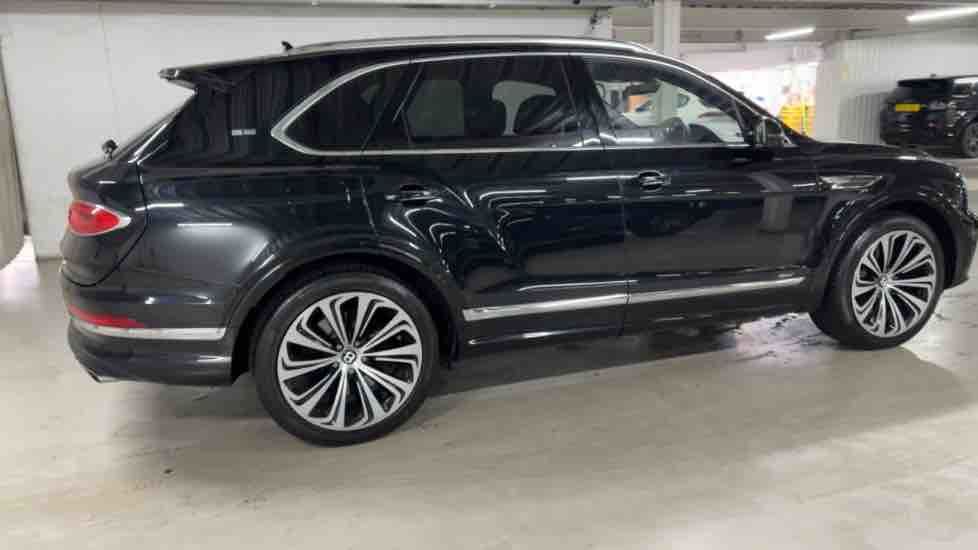 More views of Bentley Bentayga