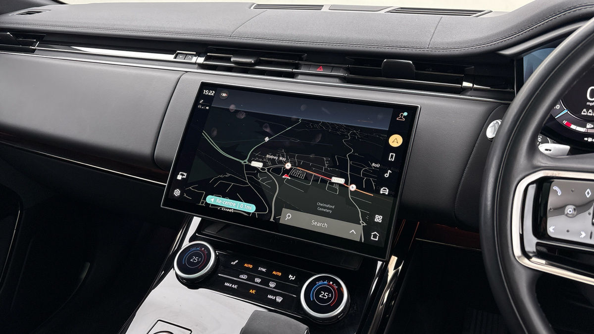 Land Rover Range Rover Sport Image 17