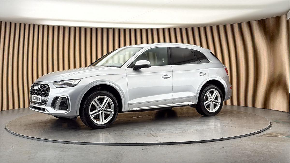 More views of Audi Q5