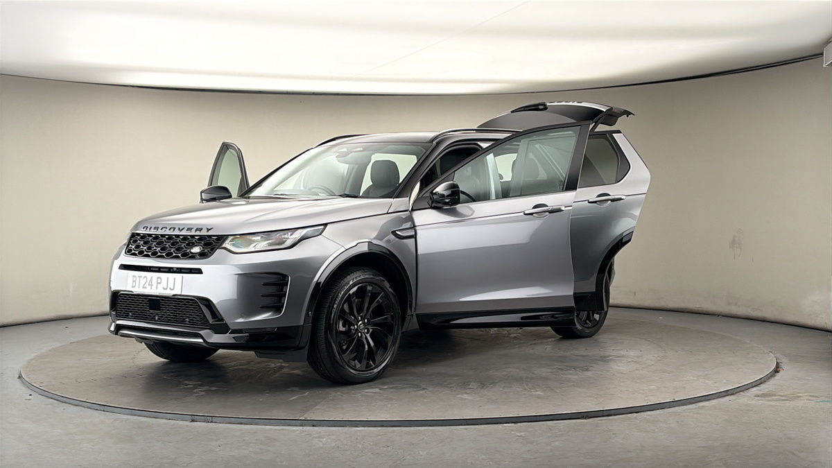 Land Rover Discovery Sport Image 22