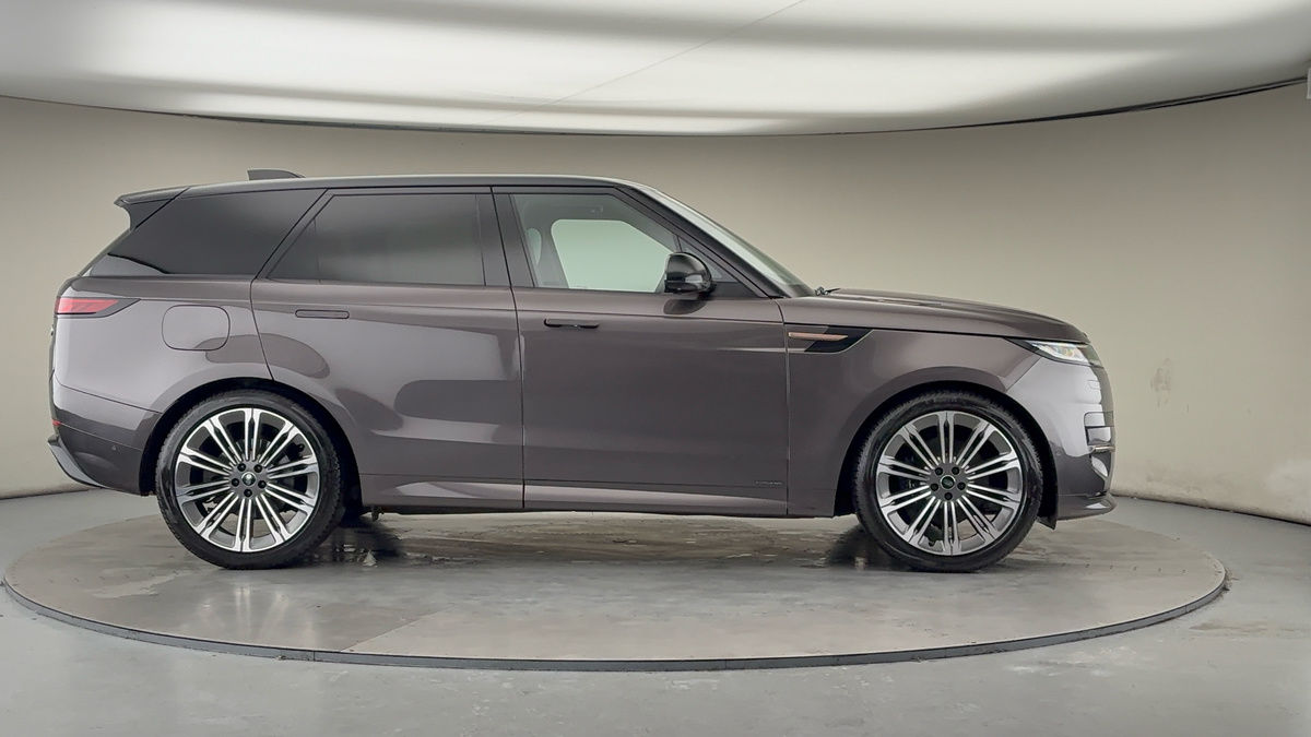 Land Rover Range Rover Sport Image 16