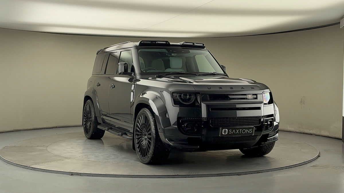 More views of Land Rover Defender 110