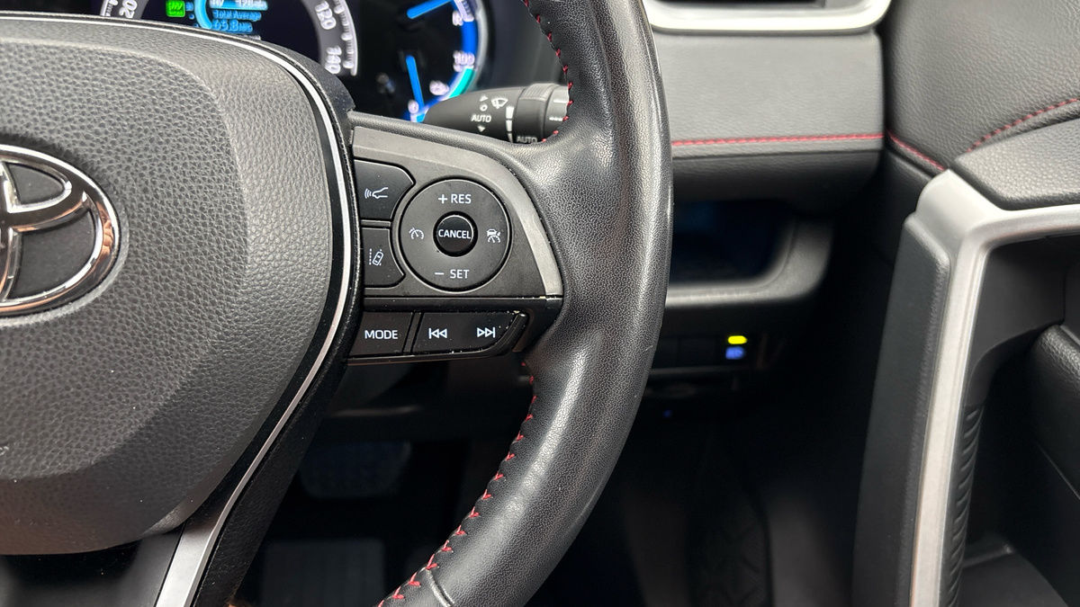 Toyota RAV4 Image 14
