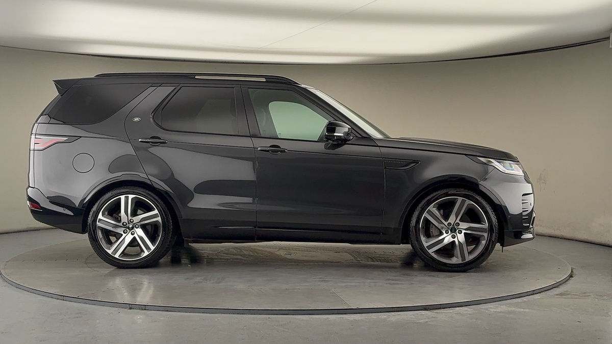 Land Rover Discovery Image 16