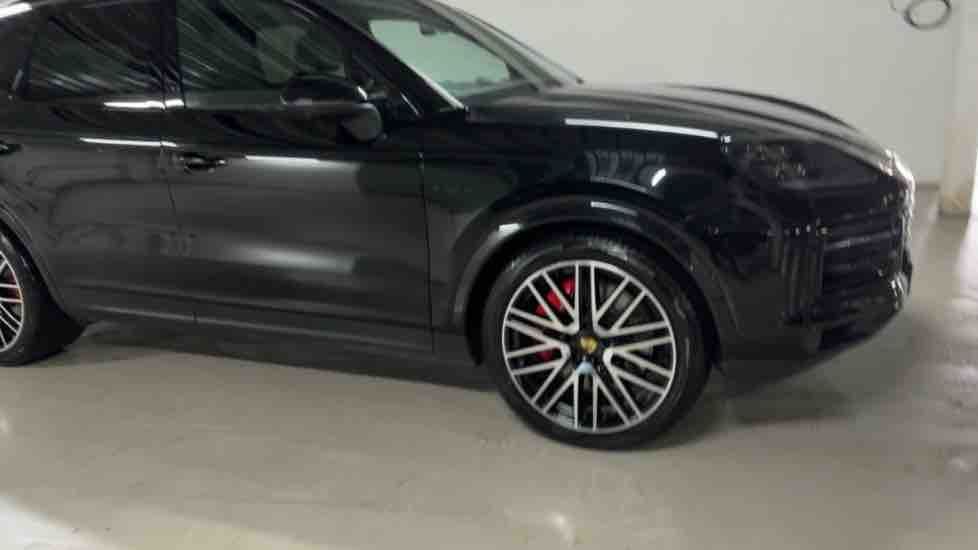 More views of Porsche Cayenne