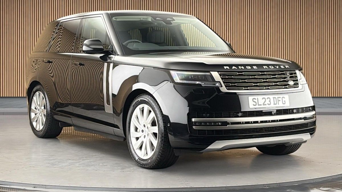 More views of Land Rover Range Rover