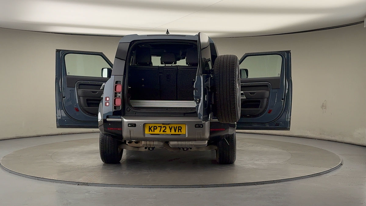 More views of Land Rover Defender 90