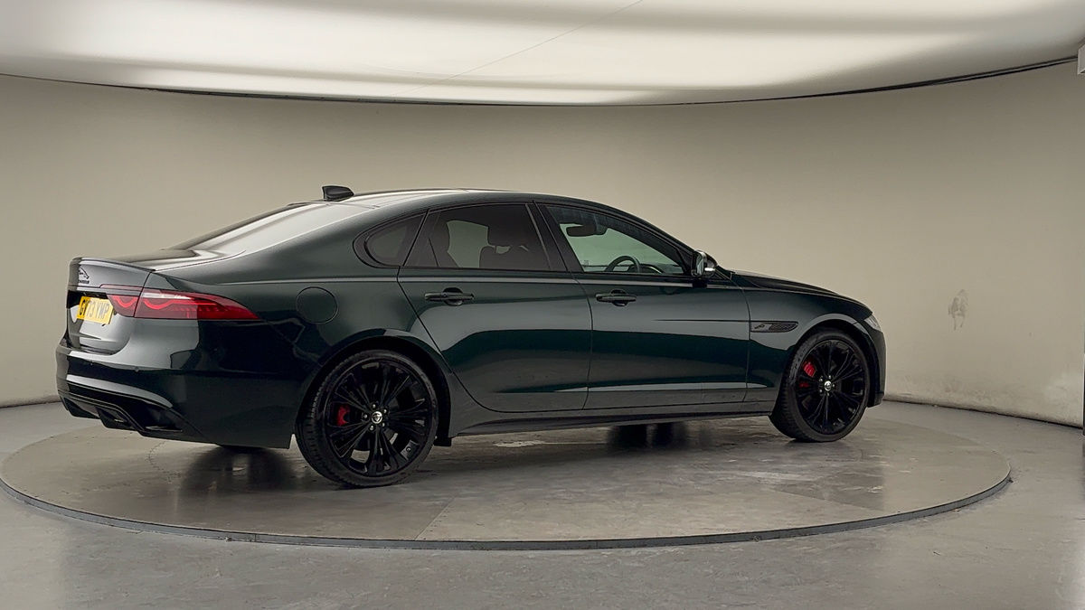 More views of Jaguar XF