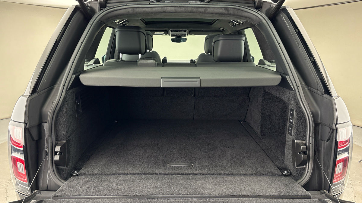 Land Rover Range Rover Image 11