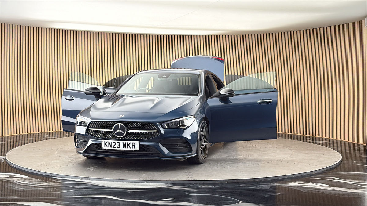 More views of Mercedes-Benz CLA