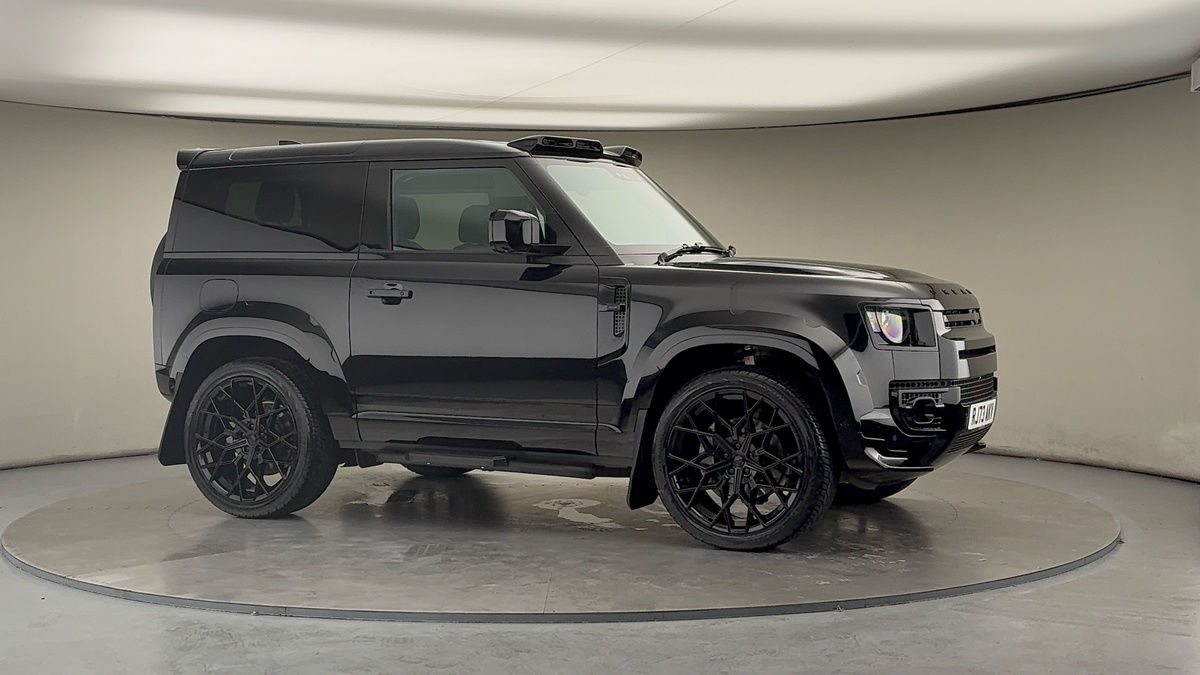 More views of Land Rover Defender 90