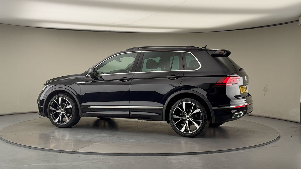 More views of Volkswagen Tiguan