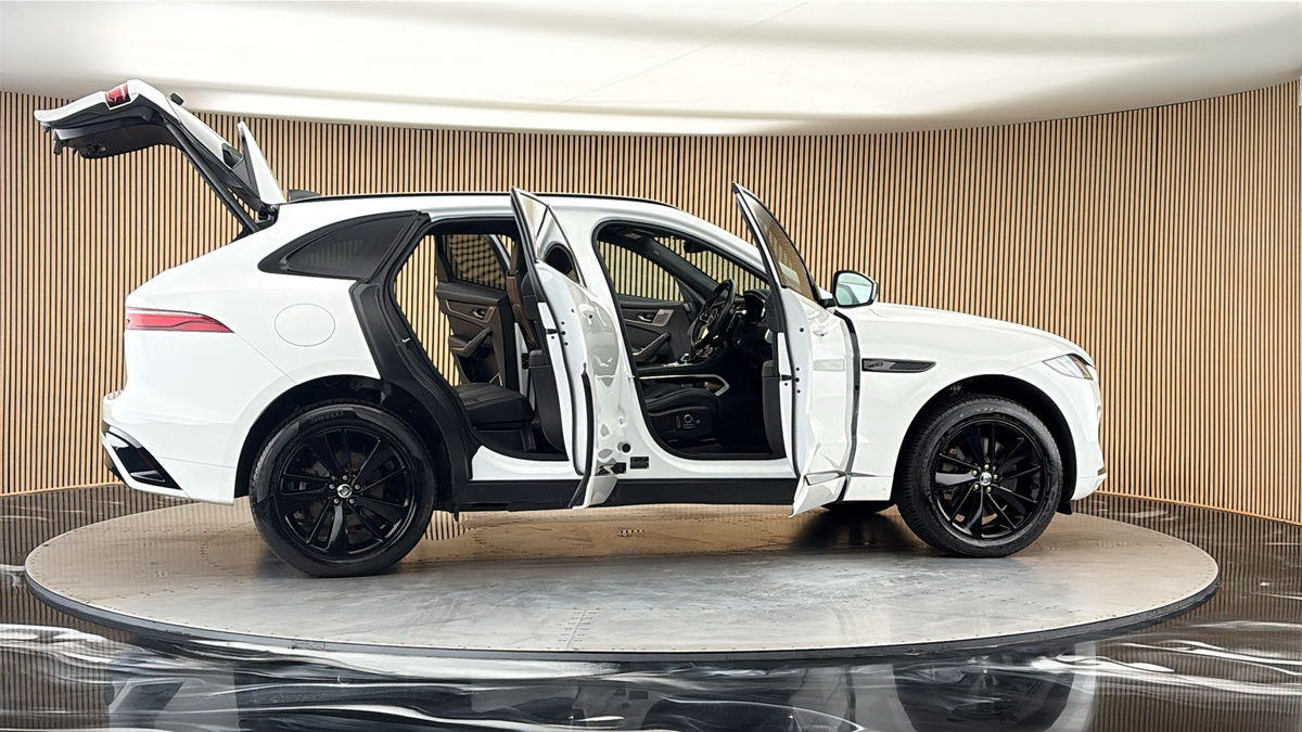 More views of Jaguar F-PACE