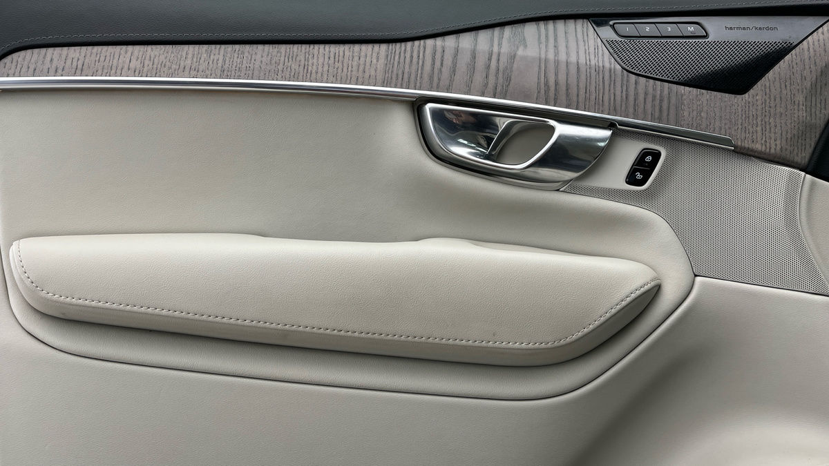 Volvo XC90 Image 19