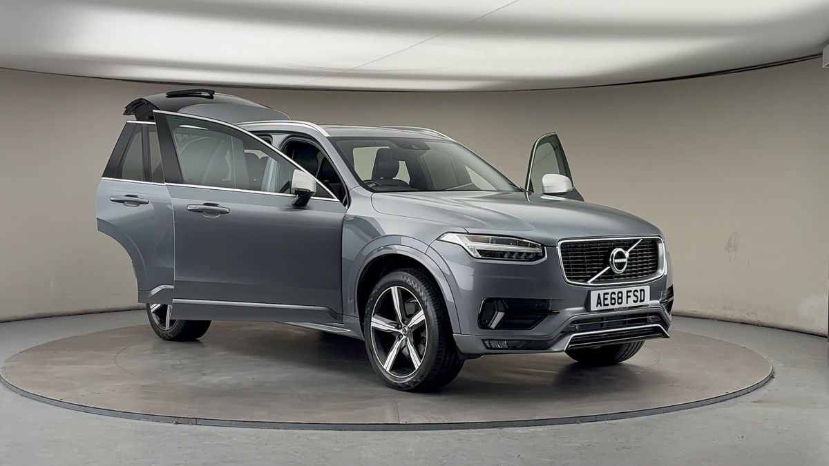 More views of Volvo XC90