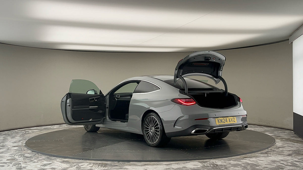 Mercedes-Benz CLE Image 10