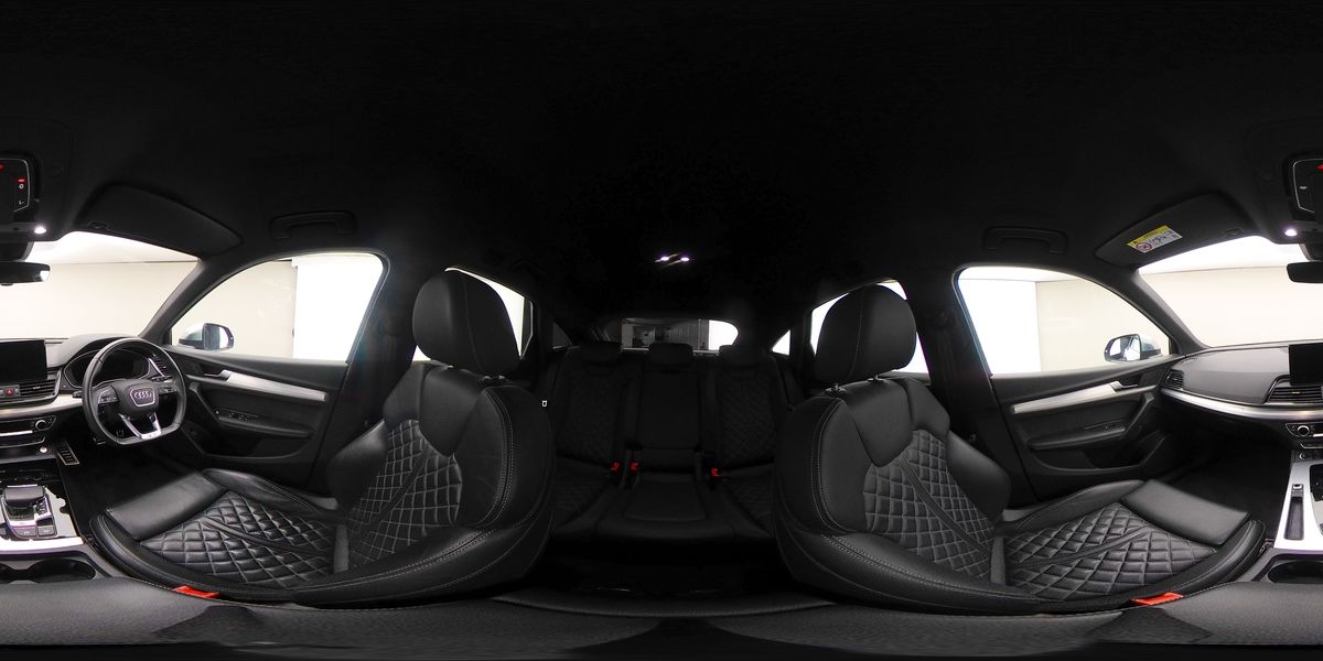 More views of Audi SQ5