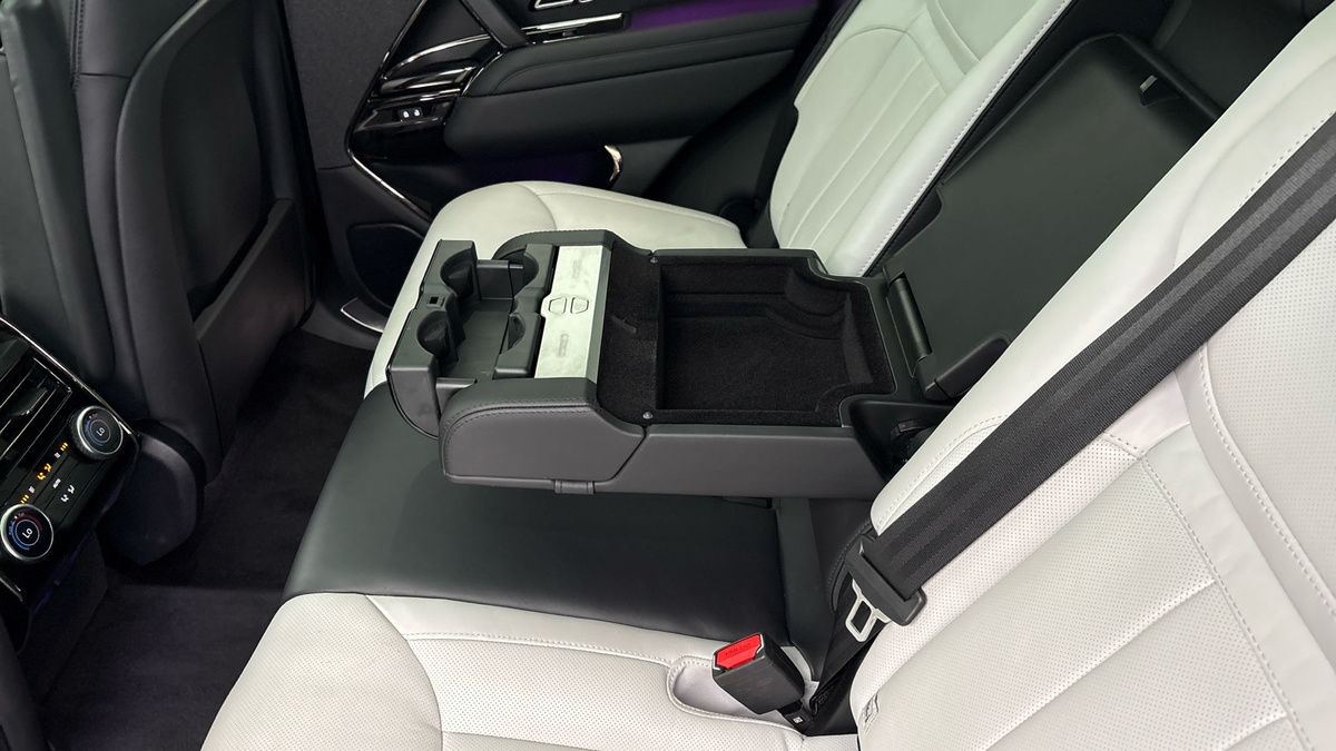Land Rover Range Rover Sport Urban Image 9