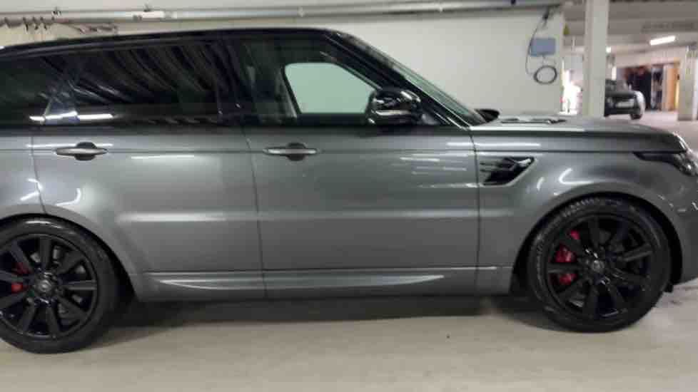 More views of Land Rover Range Rover Sport