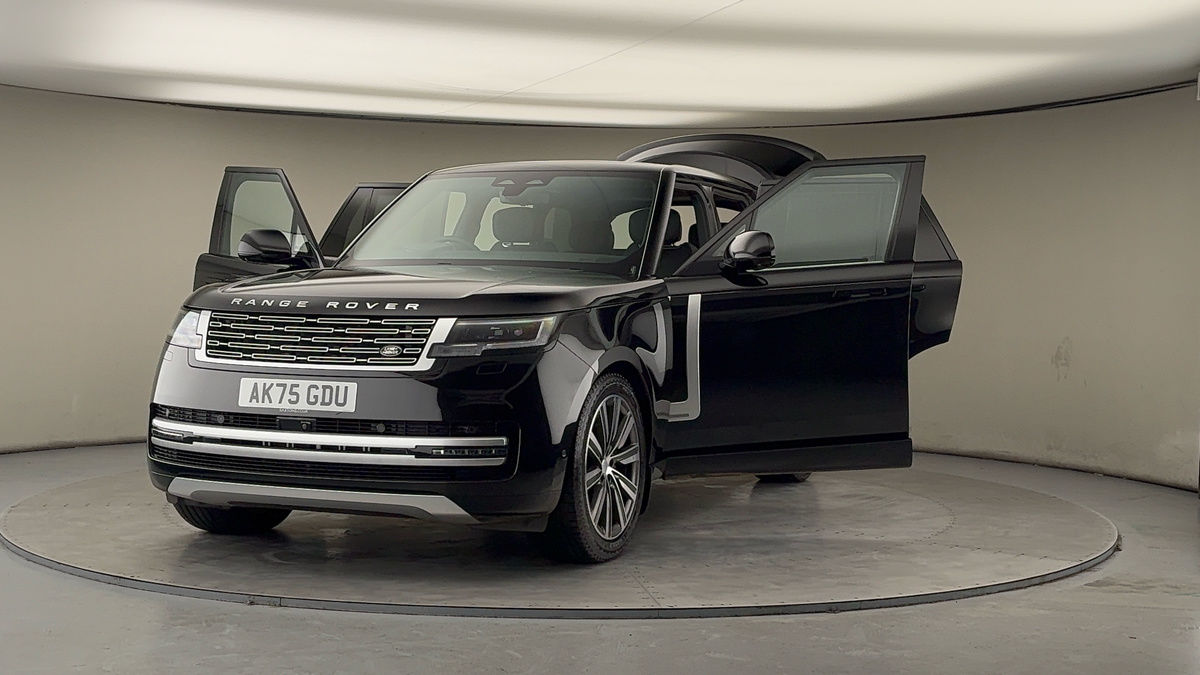 More views of Land Rover Range Rover