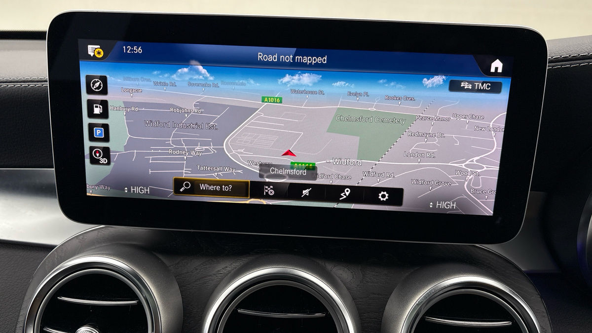 Mercedes-Benz GLC Image 23