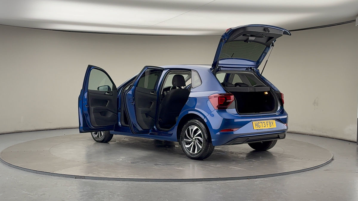 More views of Volkswagen Polo