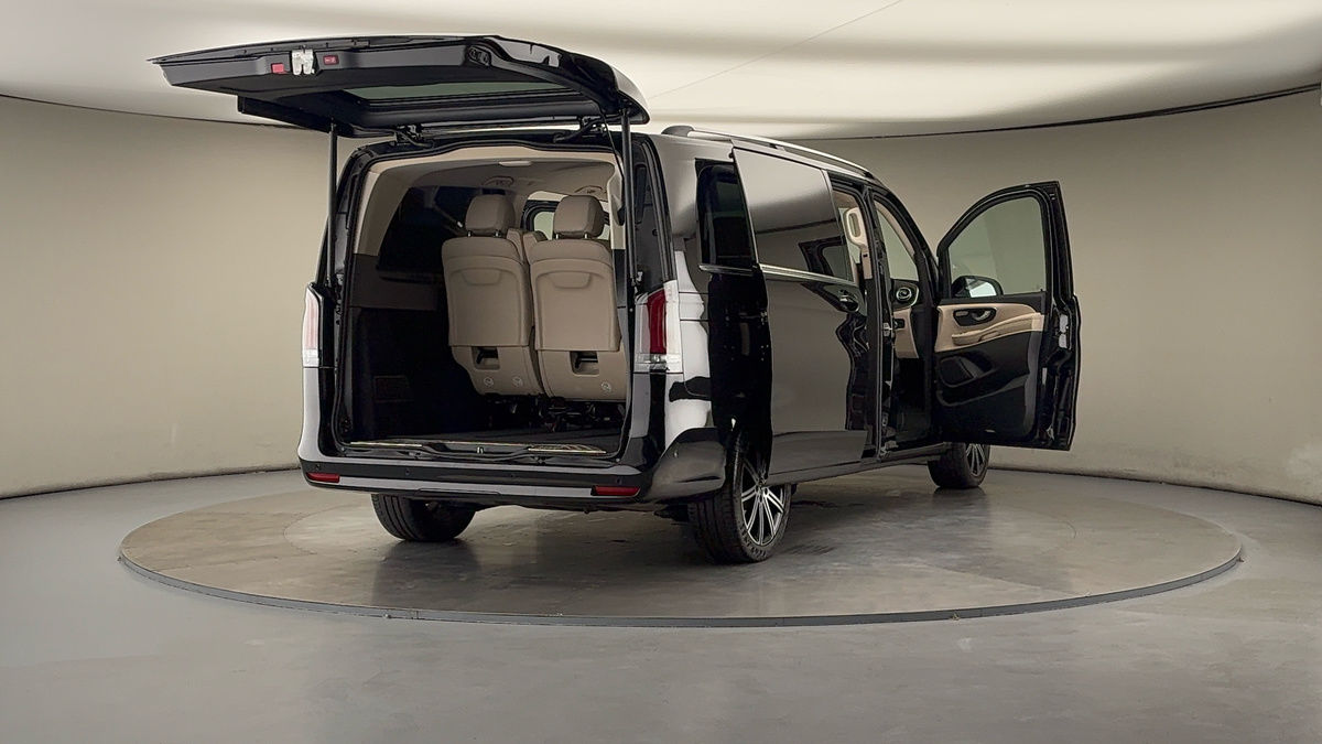 More views of Mercedes-Benz V Class