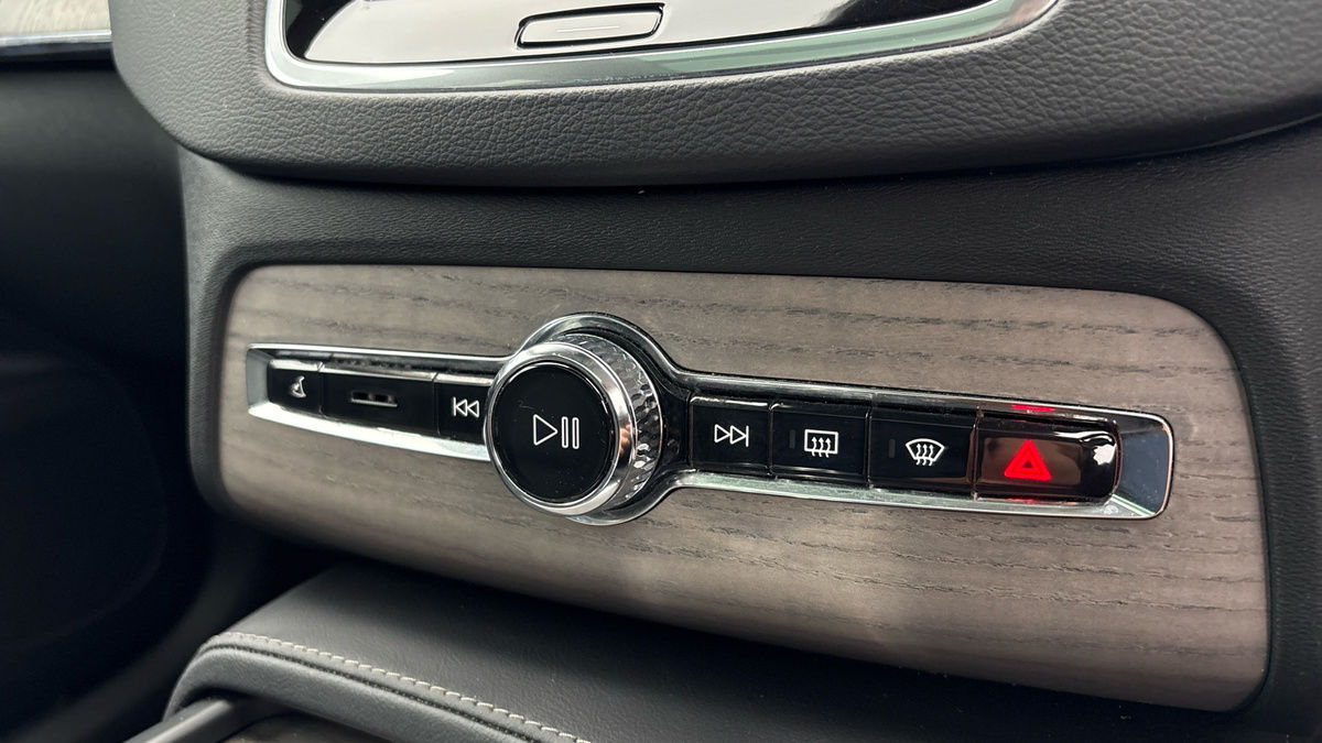 Volvo XC90 Image 28