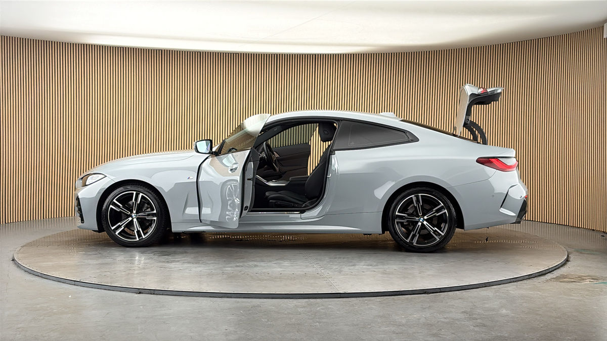 More views of BMW 4 Series