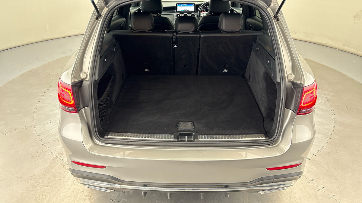 Mercedes-Benz GLC Image 11