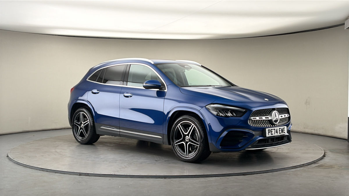 More views of Mercedes-Benz GLA