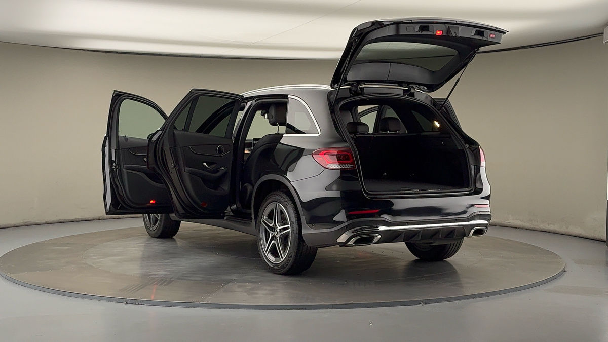 Mercedes-Benz GLC Image 23