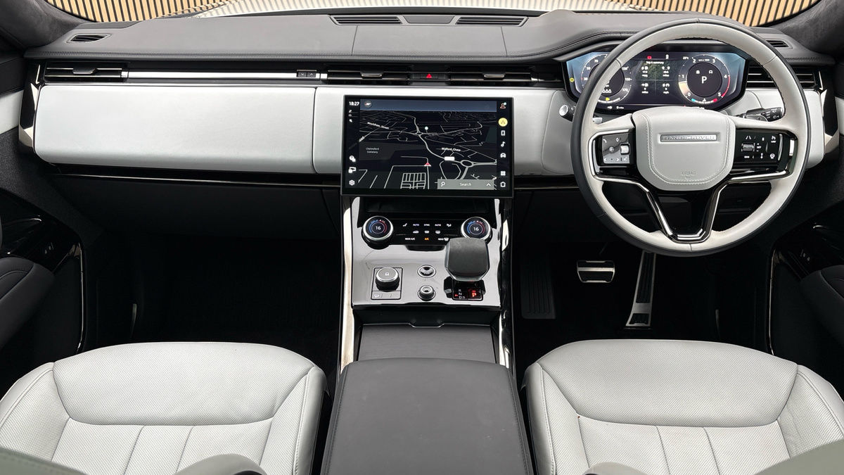 Land Rover Range Rover Sport Urban Image 12