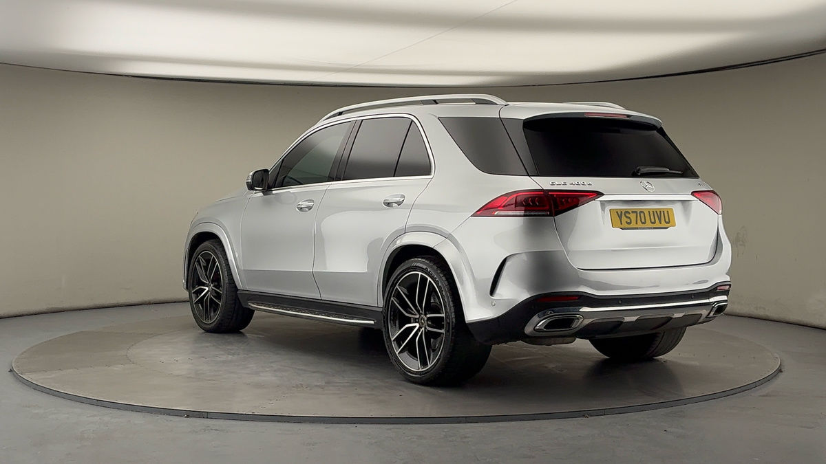 Mercedes-Benz GLE Image 2