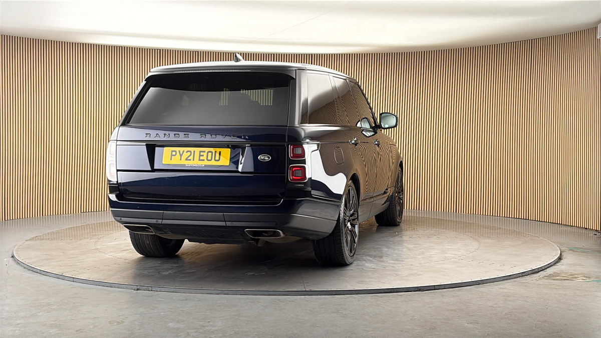 More views of Land Rover Range Rover