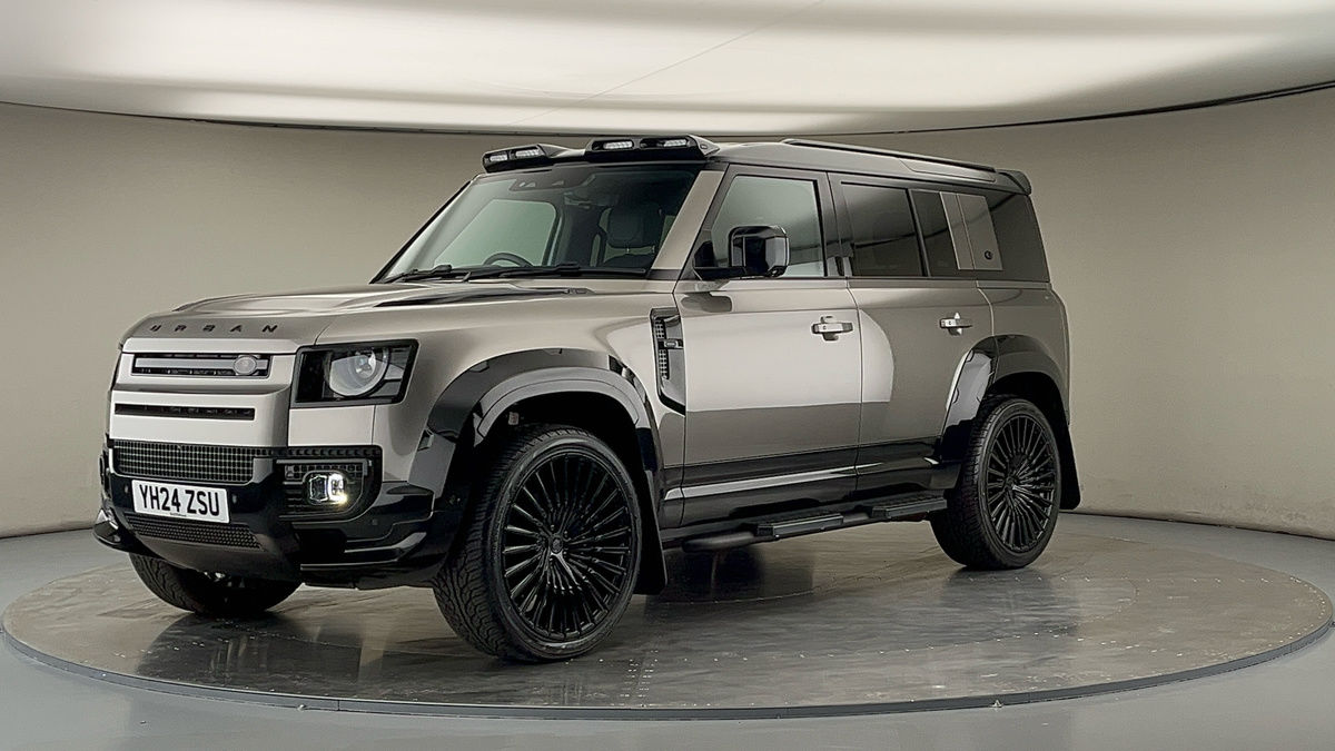 Land Rover Defender 110 Urban Image 20