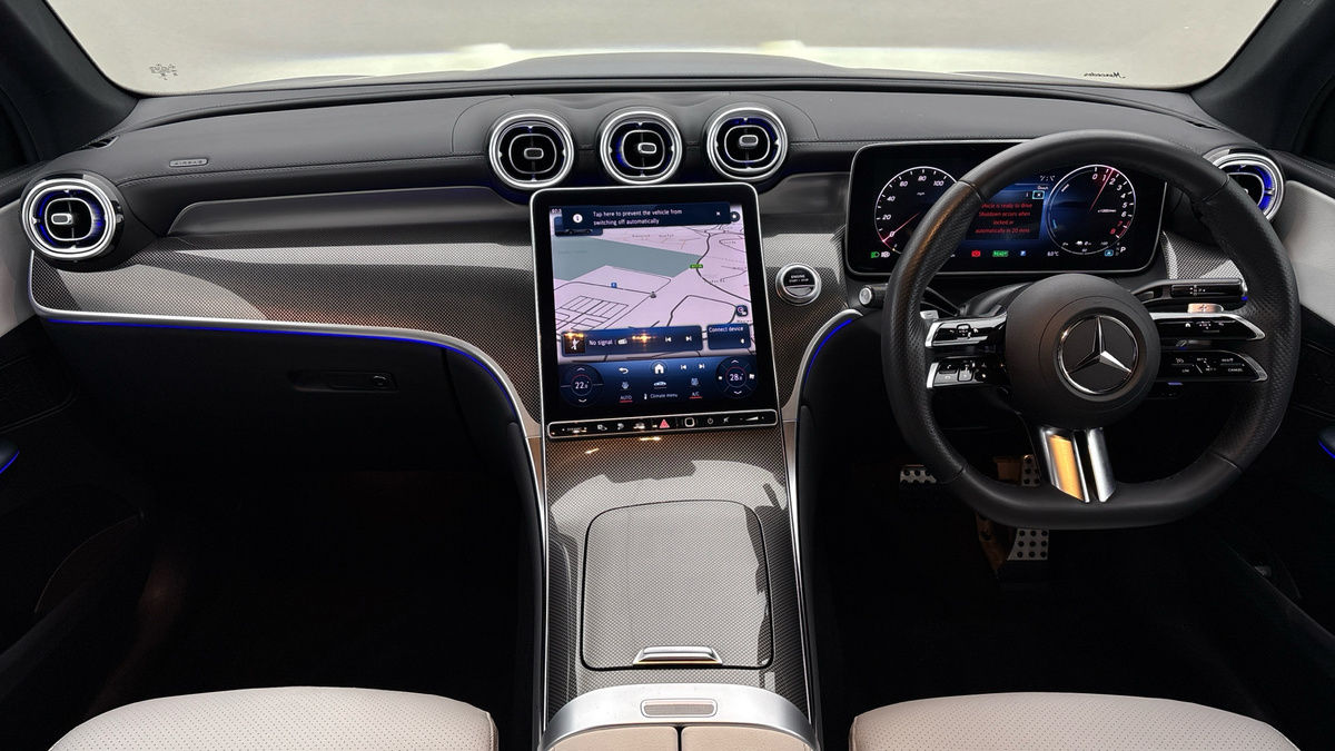 Mercedes-Benz GLC Image 12