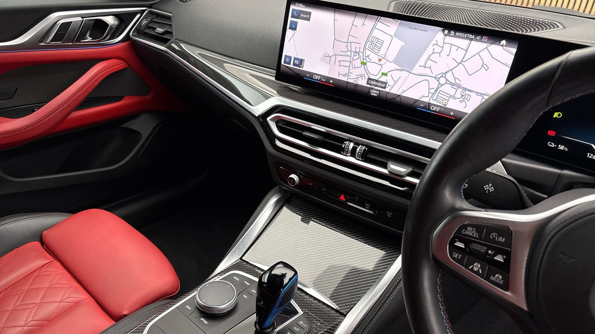More views of BMW i4