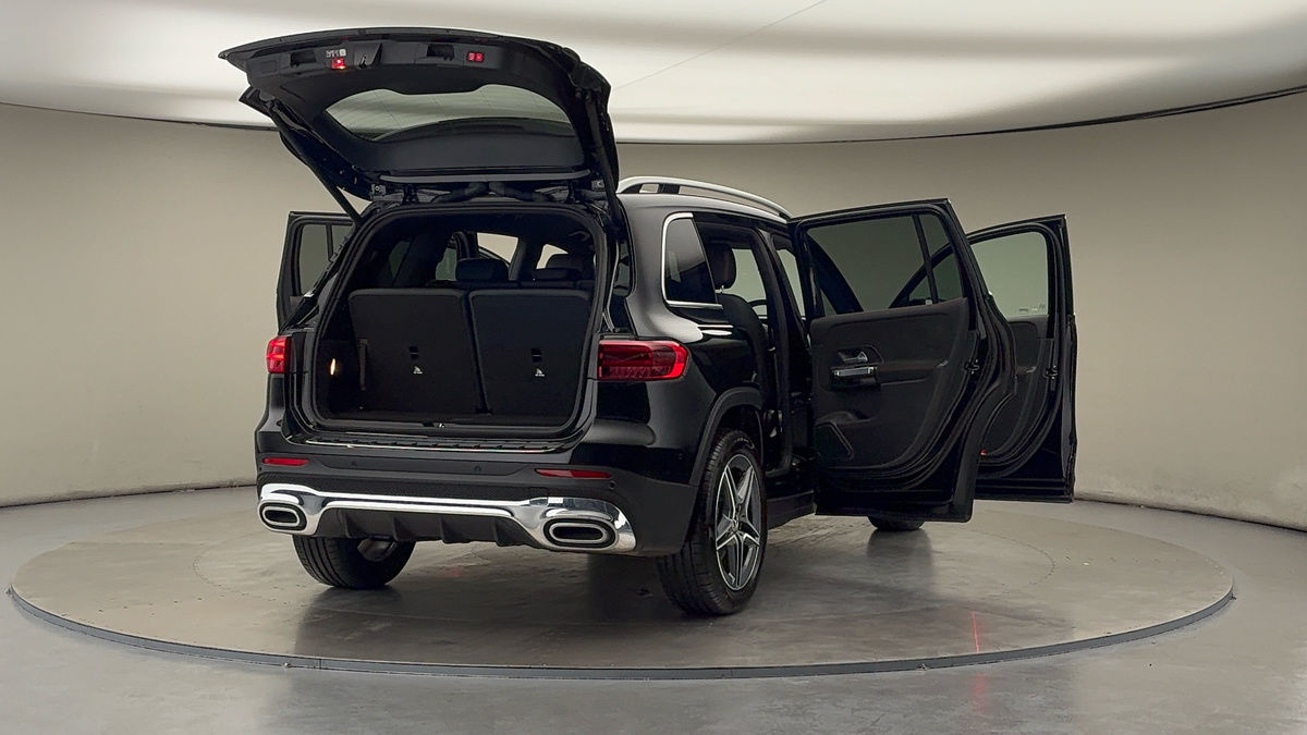 More views of Mercedes-Benz GLB